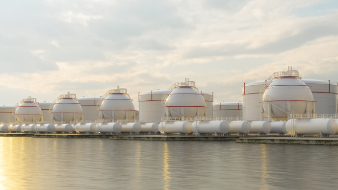 Energy Leaders Debate Role of FERC, States, Gas Demand, and Renewables in Determining Future of New 
