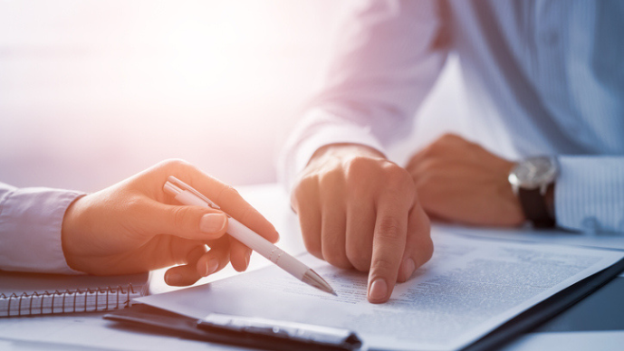 Foley Hoag Attorneys Author Article in The Licensing Journal (Volume 42, Number 9) Page